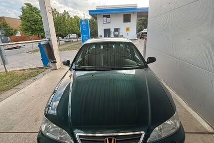 Honda Accord 198.298 km 4.800 &euro; Feldkirchen 85622