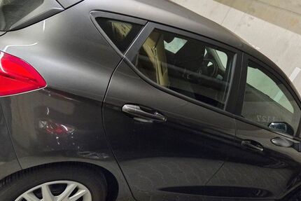 Ford Fiesta 65.000 km 10.500 &euro; München 80636