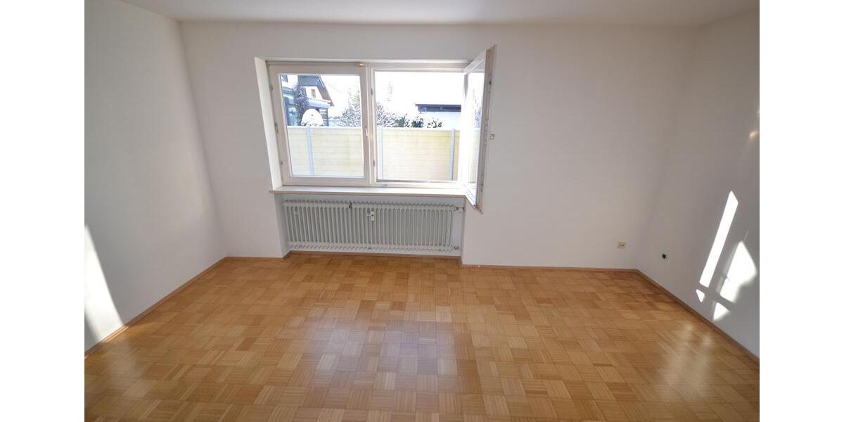 Erdgeschoßwohnung Eichenau - 4 Zimmer, 110 m&sup2;, 1.600&euro; | Angebot:24676685