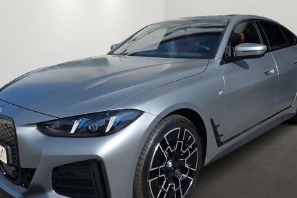 BMW i4 11.501 km 53.980 &euro; München 80687