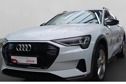 Audi e-tron 67.650 km 33.510 € Freising 85356