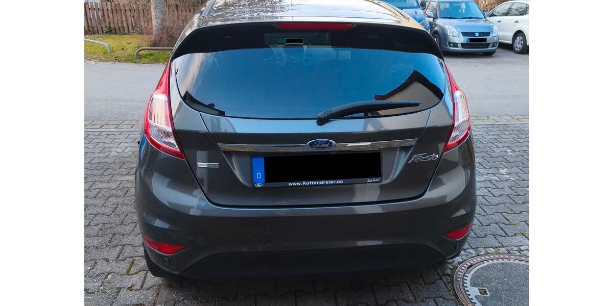 Ford Fiesta 153.000 km 7.290 &euro; München 81739