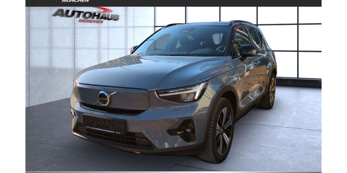 Volvo XC40 17.500 km 34.990 &euro; München 81825