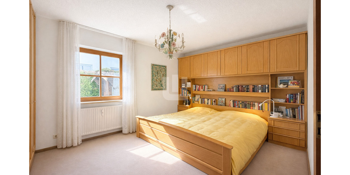 WINDISCH - Gepflegte und sonnige 3-Zimmer- Gartenwohnung zentral in Gilching - nur 40m zur S-Bahn! - Erdgeschoßwohnung Gilching | Angebot:27166290