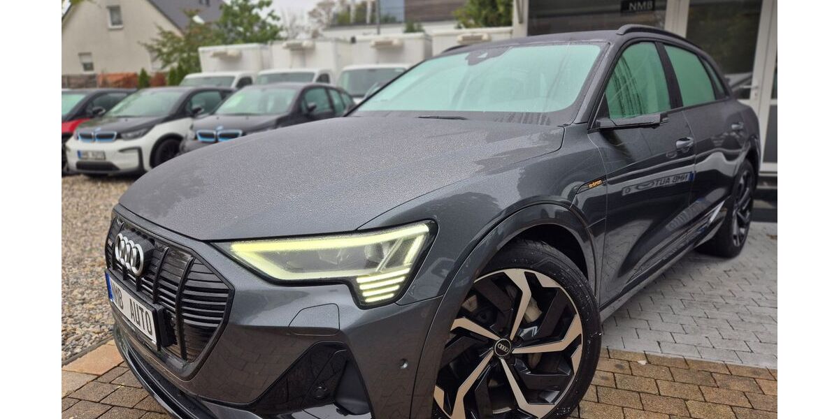 Audi e-tron 115.800 km 29.990 € München 81247
