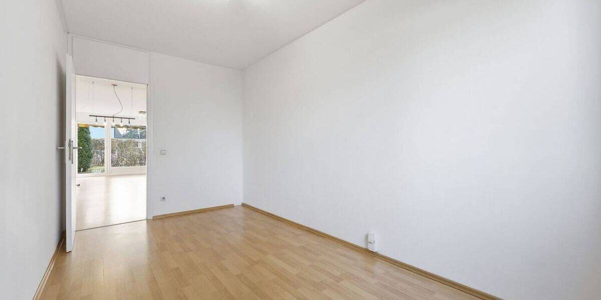 Etagenwohnung Ottobrunn - 4 Zimmer, 96 m&sup2;, 528.000&euro; | Angebot:26080354