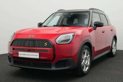 Mini Countryman SE All4 8.464 km 41.775 &euro; München 80788