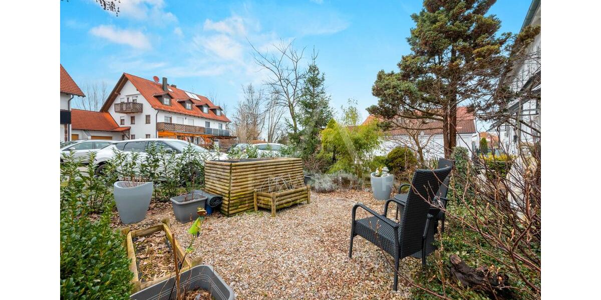 Reihenhaus Moosinning - 8 Zimmer, 138 m&sup2;, 1.990&euro; | Angebot:26670181