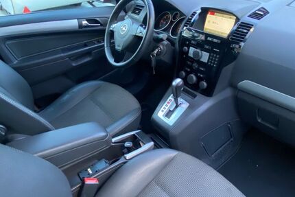 Opel Zafira 200.000 km 2.800 &euro; München 80809