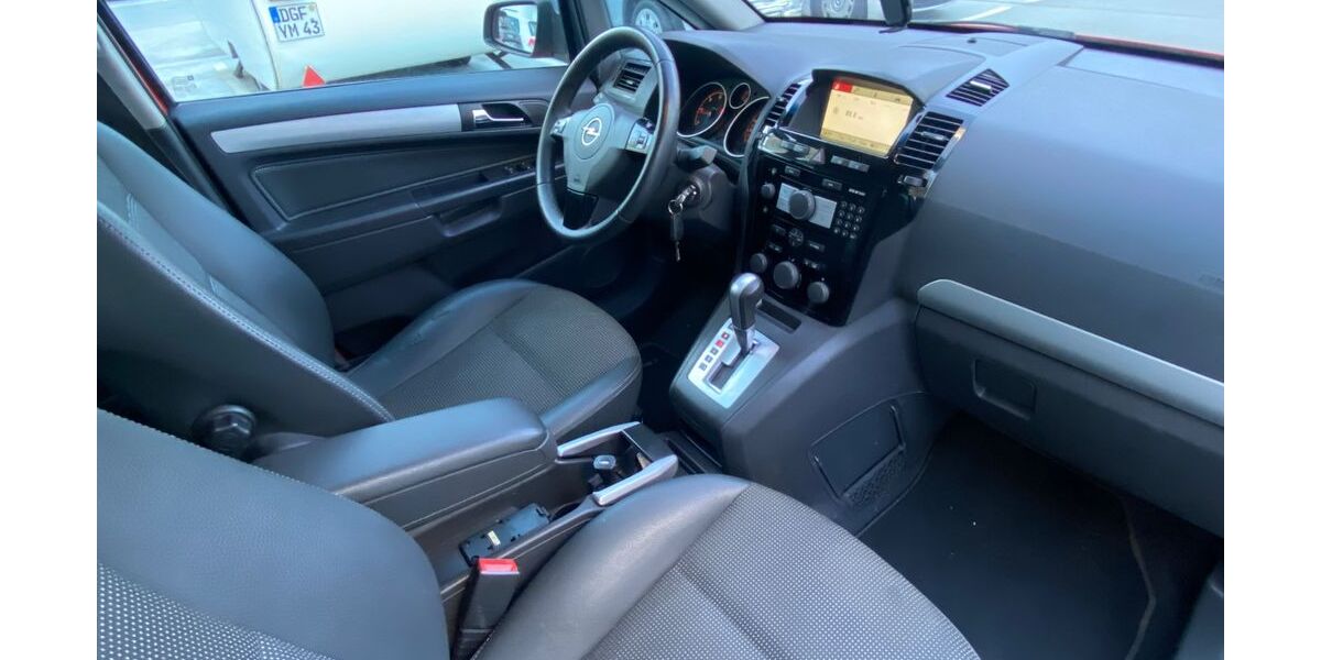 Opel Zafira 200.000 km 2.800 &euro; München 80809