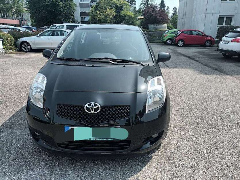 Yaris