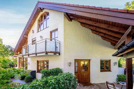 Haus zum Kaufen in Neubiberg 1.050.000 € 127.9 m² 4 zimmer