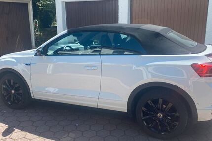 VW T-Roc 61.976 km 23.700 &euro; Olching 82140