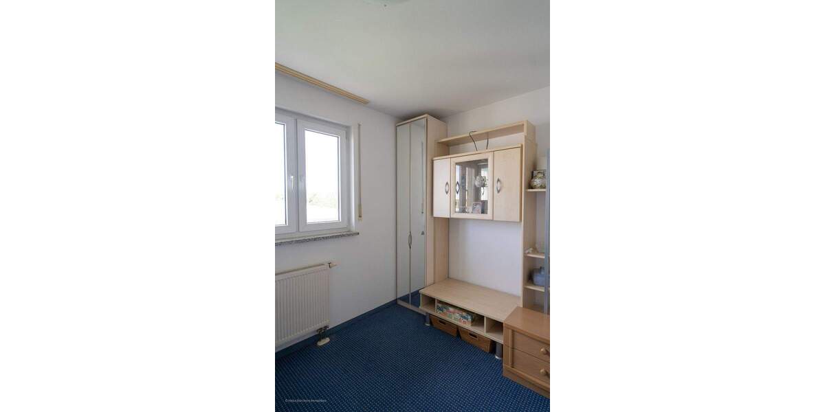 ***Heike Borchers Immobilien***Attraktive Dachterrassenwohnung im Herzen Unterhachings*** 3 zimmer