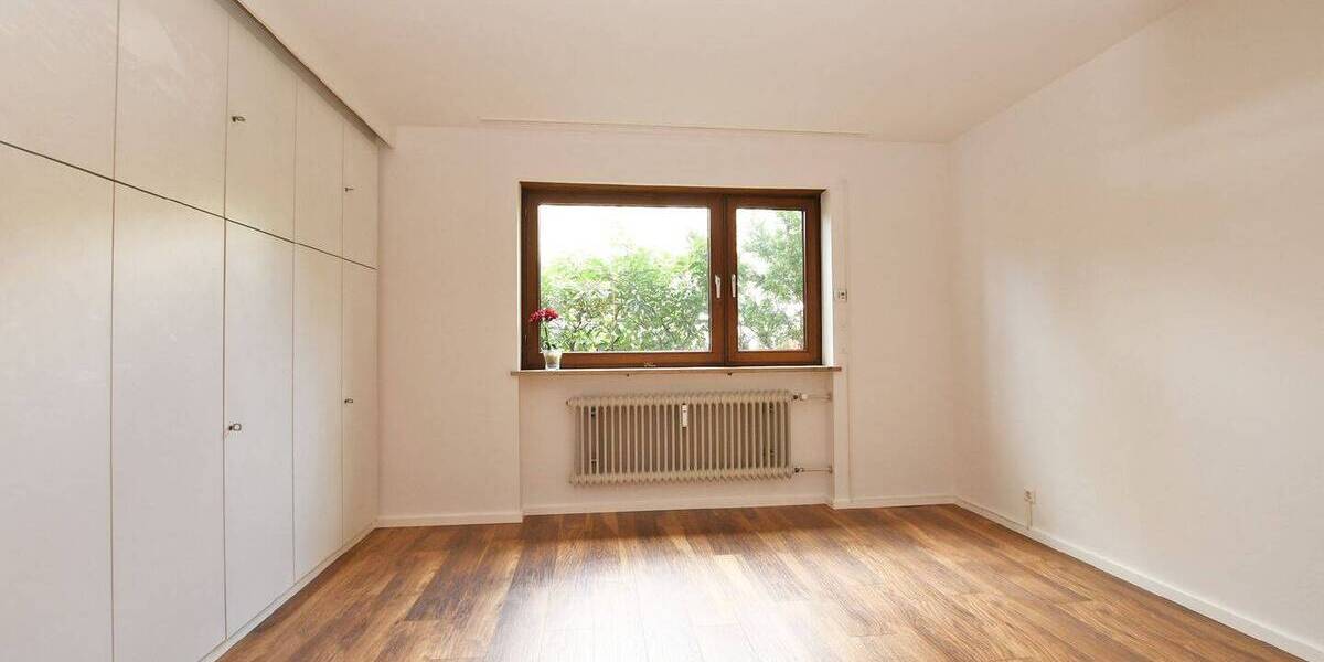 Etagenwohnung München Pasing-Obermenzing - 2 Zimmer, 86 m&sup2;, 1.550&euro; | Angebot:26305726