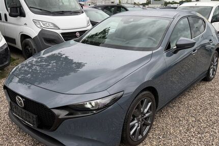 Mazda 3 155.000 km 13.800 &euro; München 81829