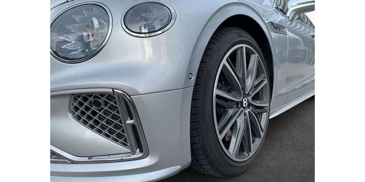 Bentley Flying Spur 2.938 km 295.999 &euro; München 80809