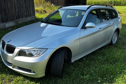 BMW 325 230.592 km 5.500 € Einsbach 85254