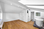 Haus in Haus - hochwertig sanierte Maisonette-Whg. mit drei Balkonen am Ortsrand von Gröbenzell - Maisonettenwohnung Gröbenzell | Angebot:25838795