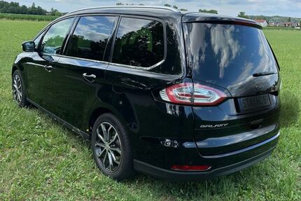 Ford Galaxy 139.500 km 16.999 &euro; Gilching 82205