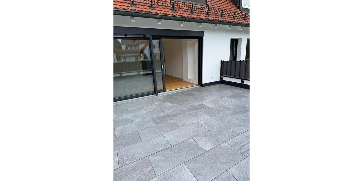 Etagenwohnung Dachau - 4 Zimmer, 92 m&sup2;, 2.600&euro; | Angebot:26549915