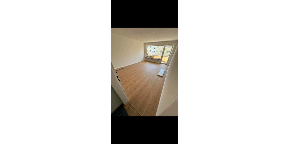 Etagenwohnung Germering - 2 Zimmer, 65 m&sup2;, 1.500&euro; | Angebot:26538611