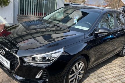 Hyundai i30 74.000 km 11.700 &euro; Fürstenfeldbruck 82256