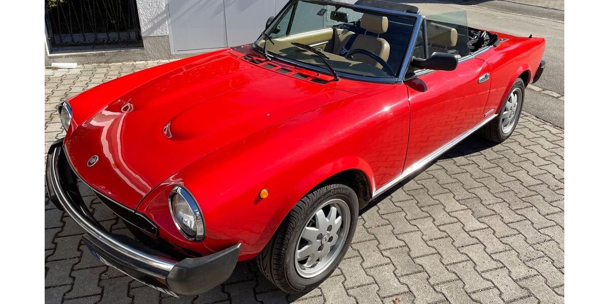 Fiat 124 Spider 192.202 km 16.900 &euro; Pullach im Isartal 82049