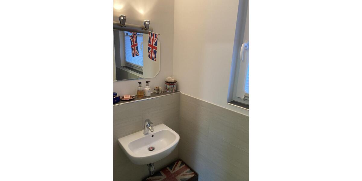 Erdgeschoßwohnung Gauting - 3 Zimmer, 123 m&sup2;, 1.790&euro; | Angebot:25649106