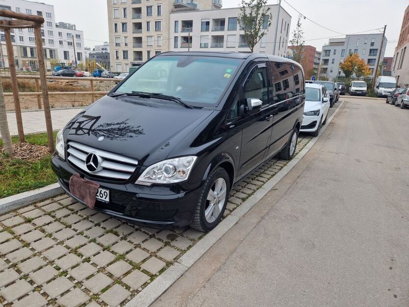 Mercedes-Benz Viano 264.000 km 15.500 € München 81248