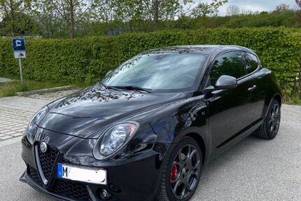Alfa Romeo MiTo 128.000 km 12.400 &euro; München 80339