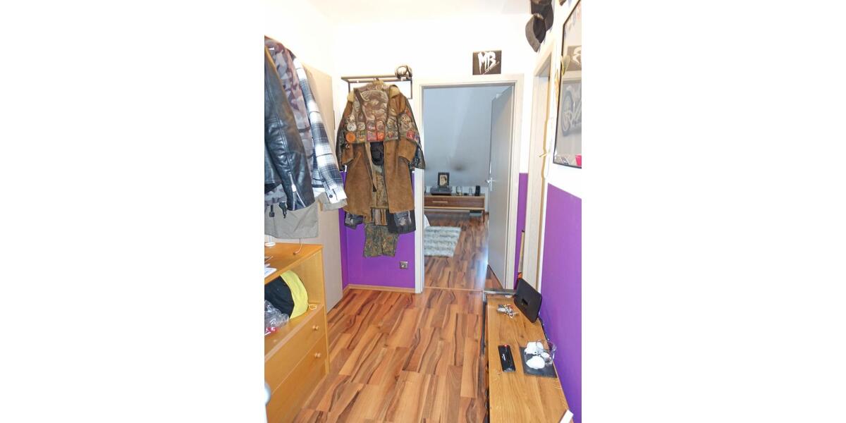 Dachgeschoßwohnung Wolfratshausen - 1.5 Zimmer, 42 m&sup2;, 260.000&euro; | Angebot:27114924