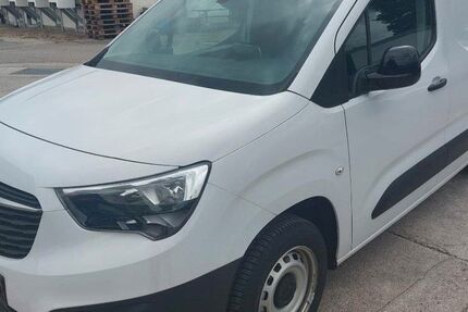 Opel Combo 99.200 km 12.999 &euro; Hebertshausen bei Dachau 85241