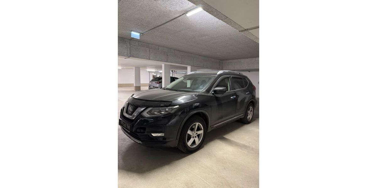 Nissan X-Trail 146.293 km 12.800 &euro; München 82110
