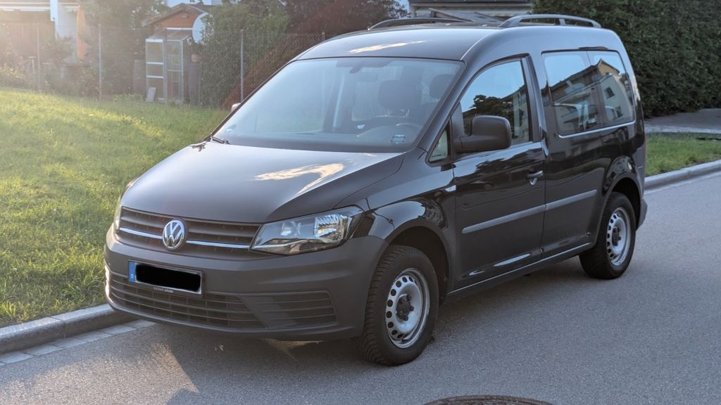 VW Caddy 86.000 km 16.900 &euro; Höhenkirchen-Siegertsbrunn 85635
