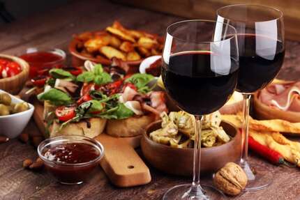 Gastronomie in München Freimann 6.100 € 85 m² zimmer