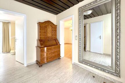 Haus München Sendling-Westpark - 3 Zimmer, 180 m&sup2;, 3.350&euro; | Angebot:26586678