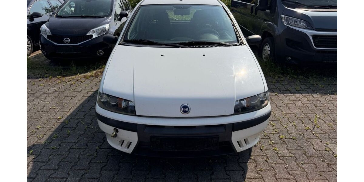 Fiat Punto 60.000 km 650 &euro; München 81829