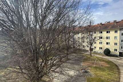 Wohnung zum Kaufen in Berg am Laim 480.000 € 52.3 m² 2.5 zimmer