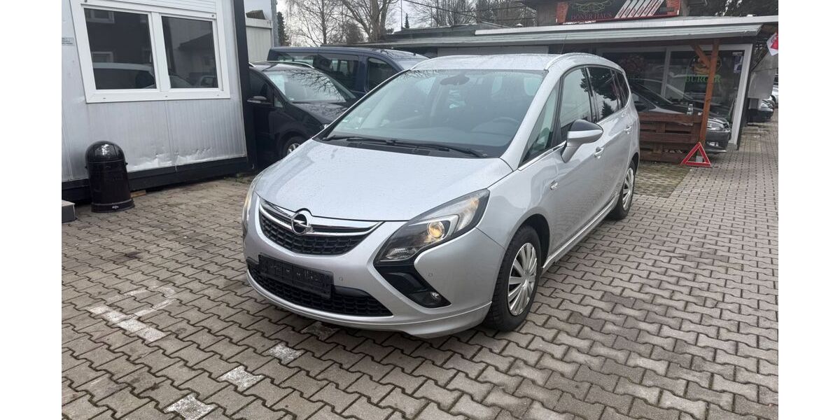Opel Zafira 171.149 km 3.990 € München 81243