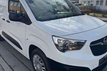 Opel Combo 63.305 km 13.800 &euro; Puchheim 82178