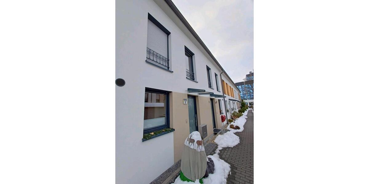 95448 BAYREUTH, RMHaus zum 01.05.2026 zu vermieten 5 zimmer