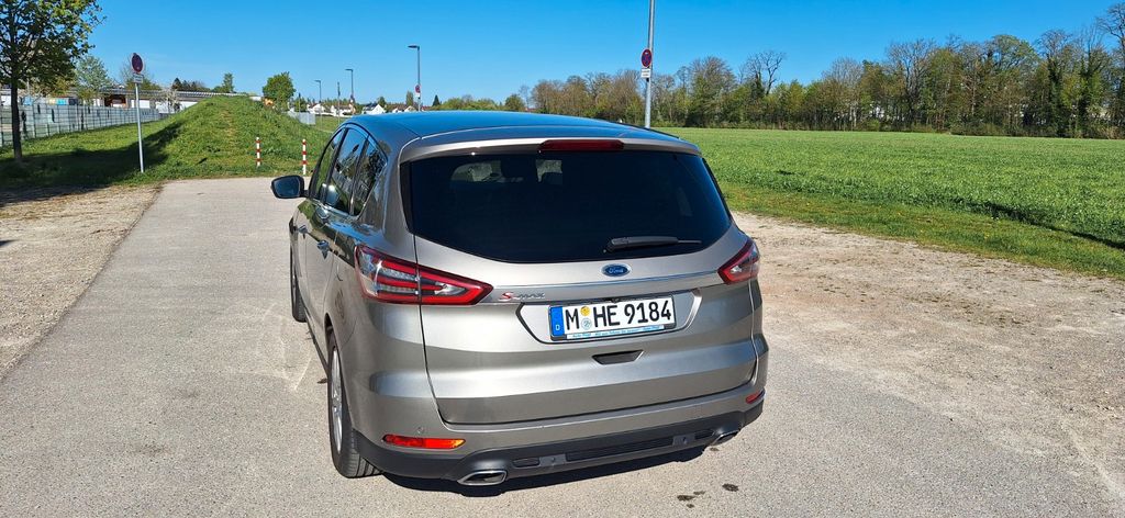 Ford S-Max 131.500 km 12.490 &euro; München 80997