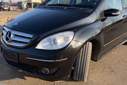 Mercedes-Benz B 200 168.596 km 1.850 &euro; Puchheim 82178