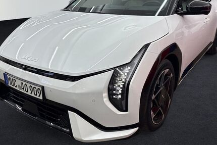 Kia EV4 8.000 km 46.475 &euro; München 80992