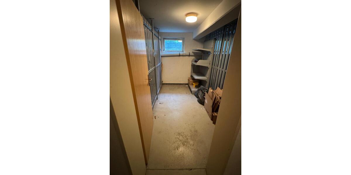 Dachgeschoßwohnung Hallbergmoos - 2 Zimmer, 33 m&sup2;, 195.000&euro; | Angebot:27079696
