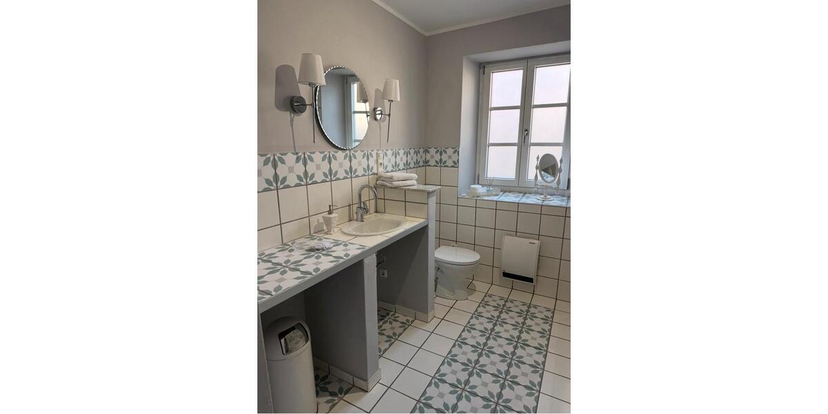 Erdgeschoßwohnung Starnberg - 4 Zimmer, 160 m&sup2;, 885.000&euro; | Angebot:26489355