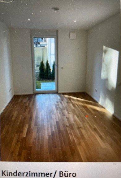 Doppelhaushälfte München Aubing-Lochhausen-Langwied - 4 Zimmer, 172 m&sup2;, 3.250&euro; | Angebot:26123108