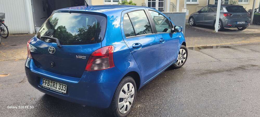 Yaris