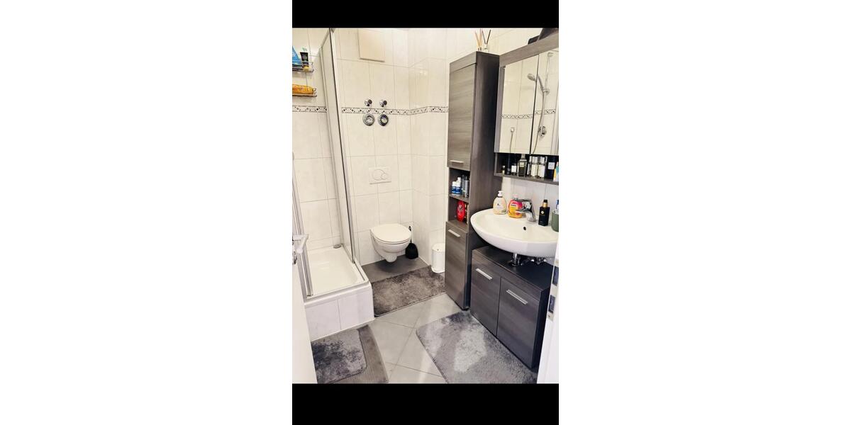 2 Zimmer Wohnung mit großem Balkon ( Strasslach - Dingharting) 2 zimmer